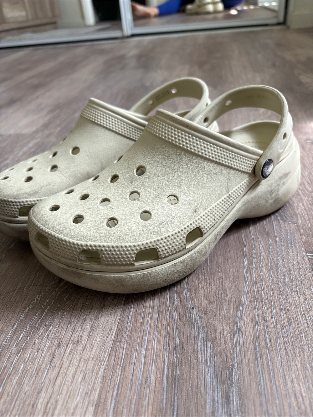 Iconic crocs comfort